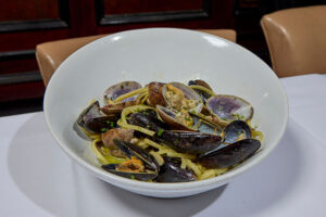 Linguini With Clams